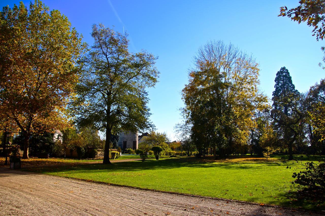 Chateau De Montabert Montaulin Экстерьер фото